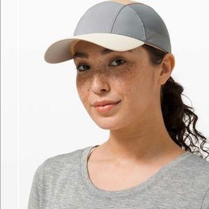Lululemon Fast & Free Run Hat Elite New Without Tag. Never worn.